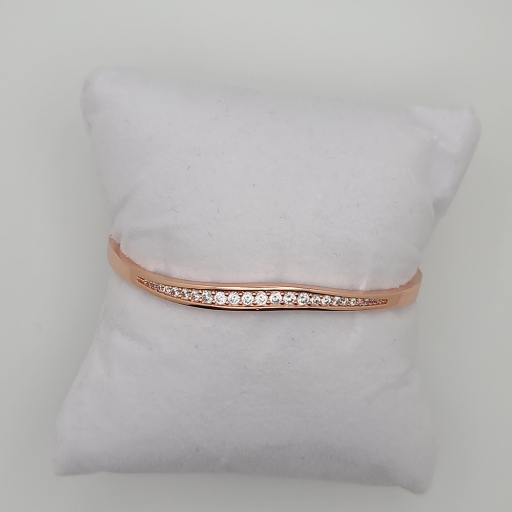 Stackable Bangles With Brilliant Crystals - image 3